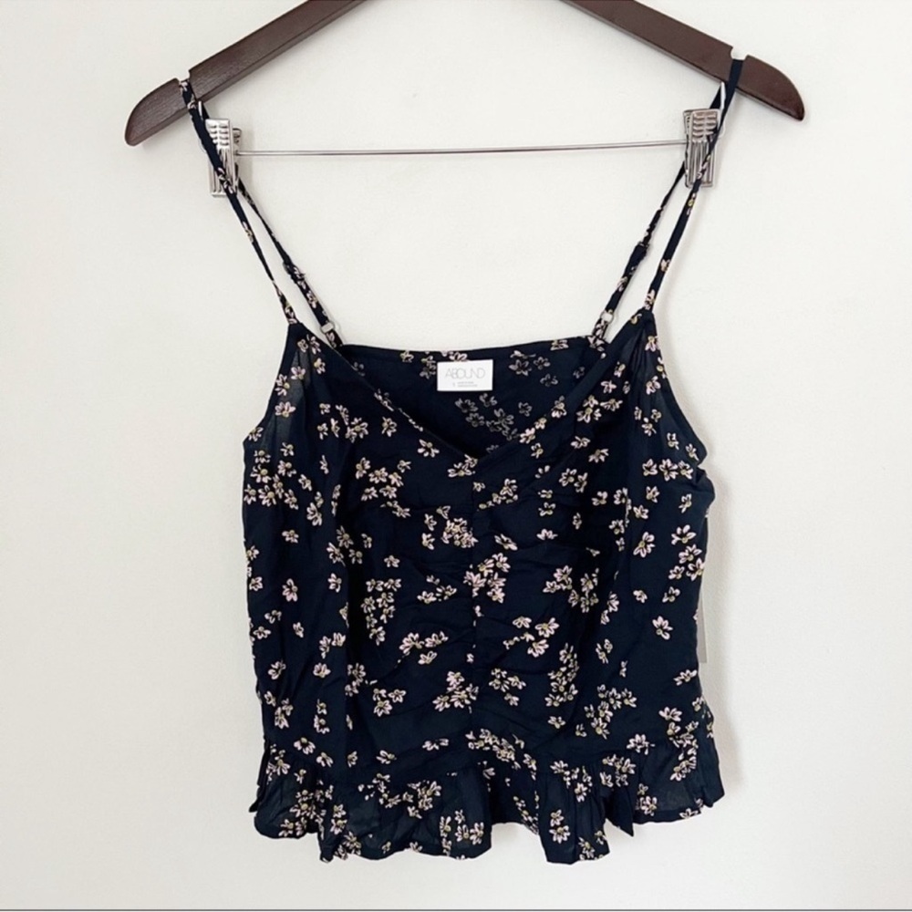 Abound Navy Blue Floral Cropped Tank Top Ruffle Cinched Front Size Small NEW